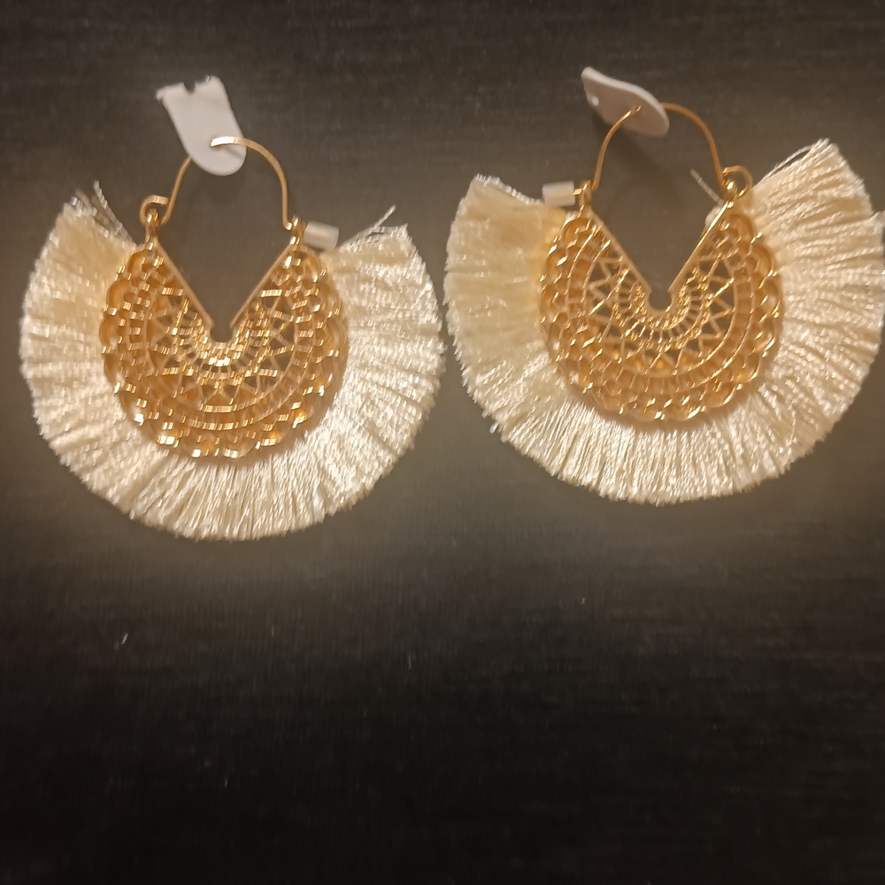 Elegant Gold and Cream Hoop Earrings
